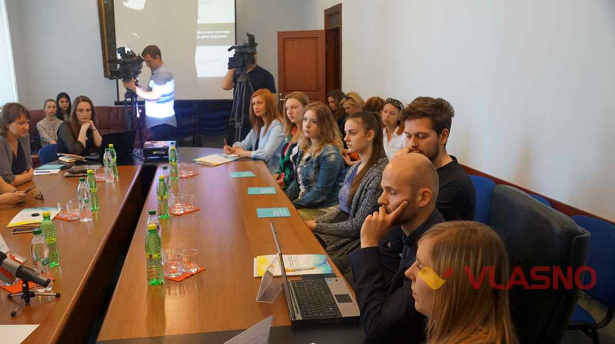 osvityanskyy-proekt-Vyshegradu-4