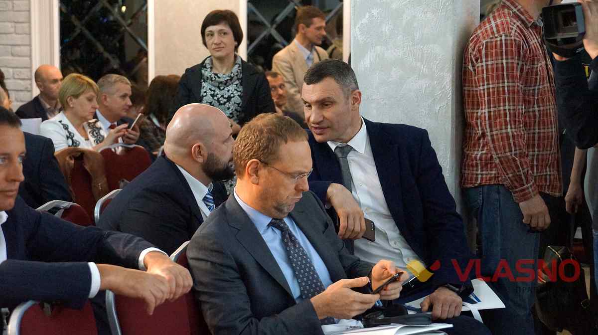 Poroshenko-Groysman-2