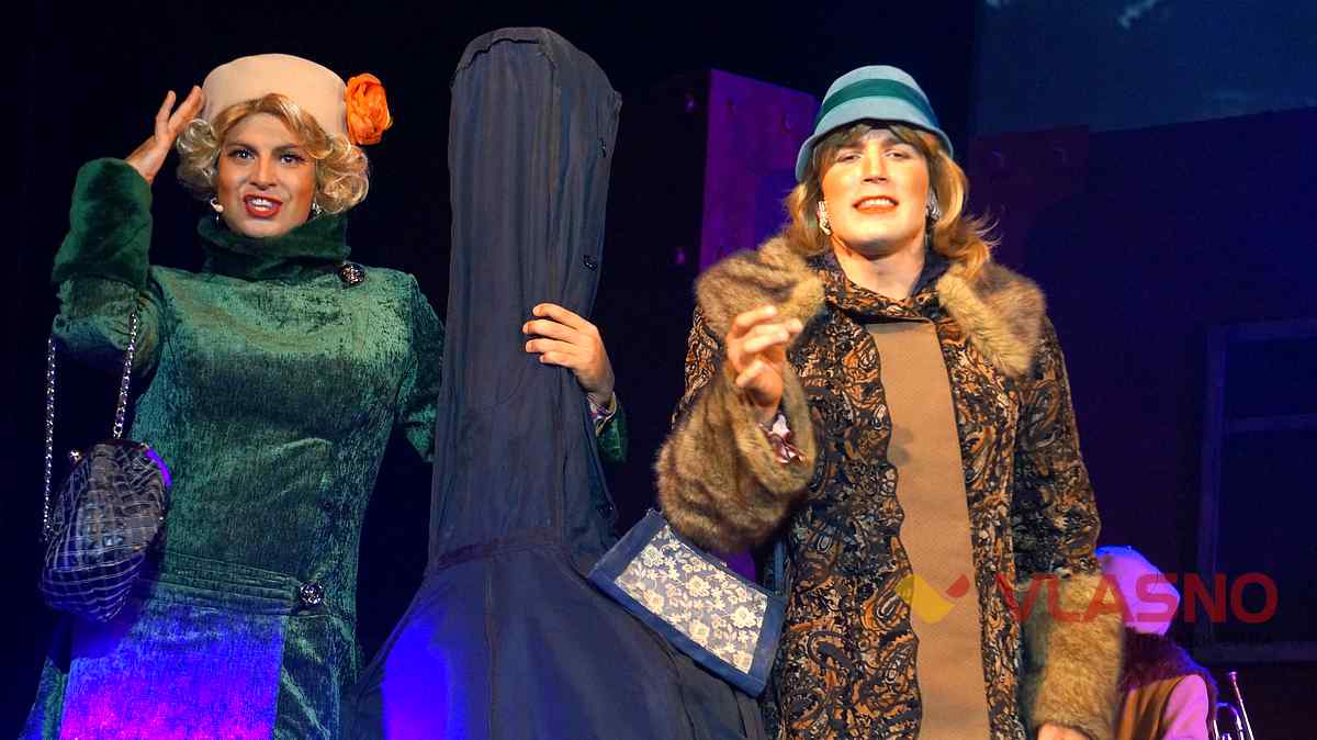 500 250 1