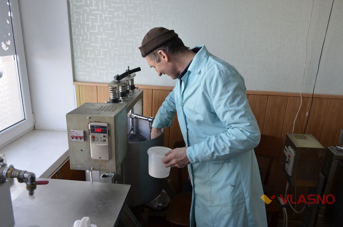 pidpryyemstvo-z-vyhotovlennya-oliyi-3