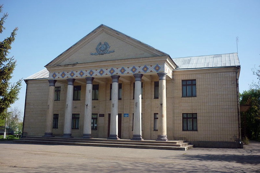 Краснопілка клуб фото