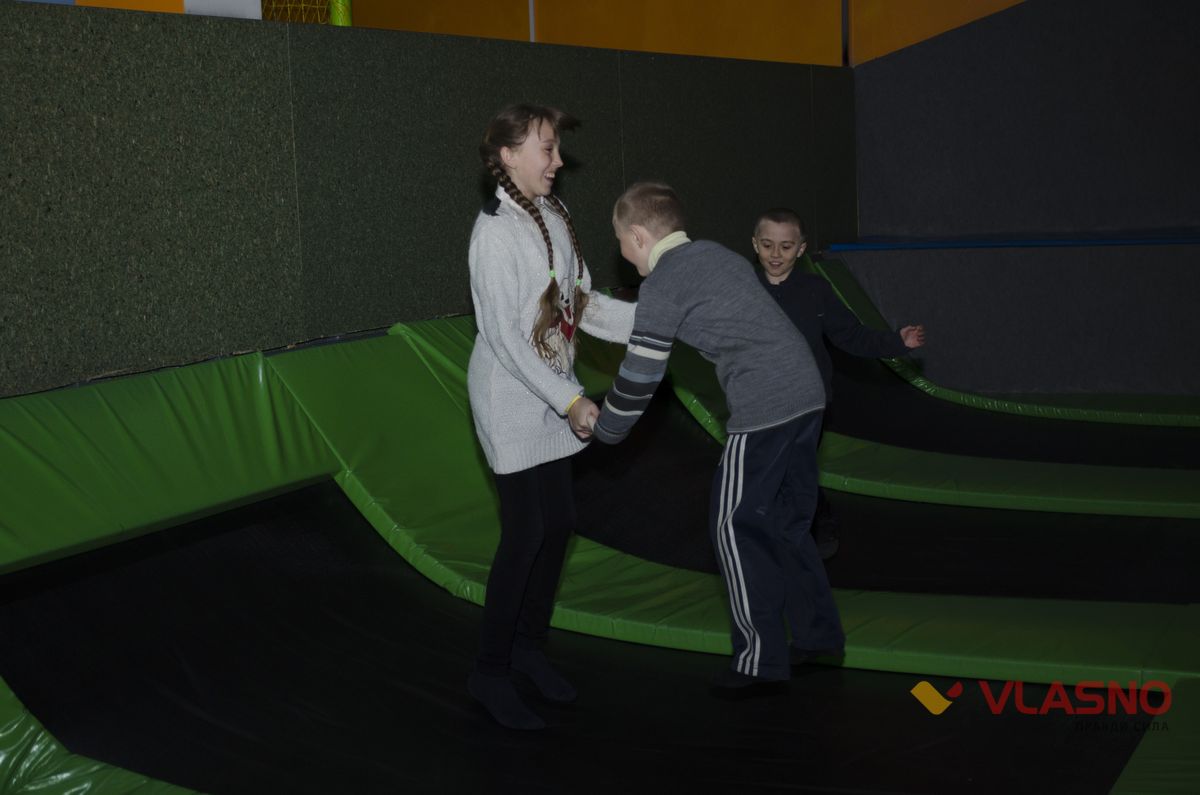 blahodiynyy-zakhid-dlya-ditey-volonteriv-8