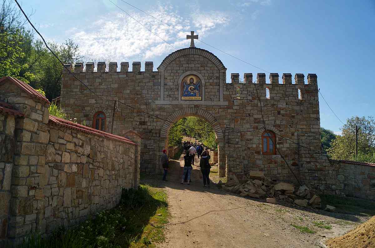 liadova monastur 1