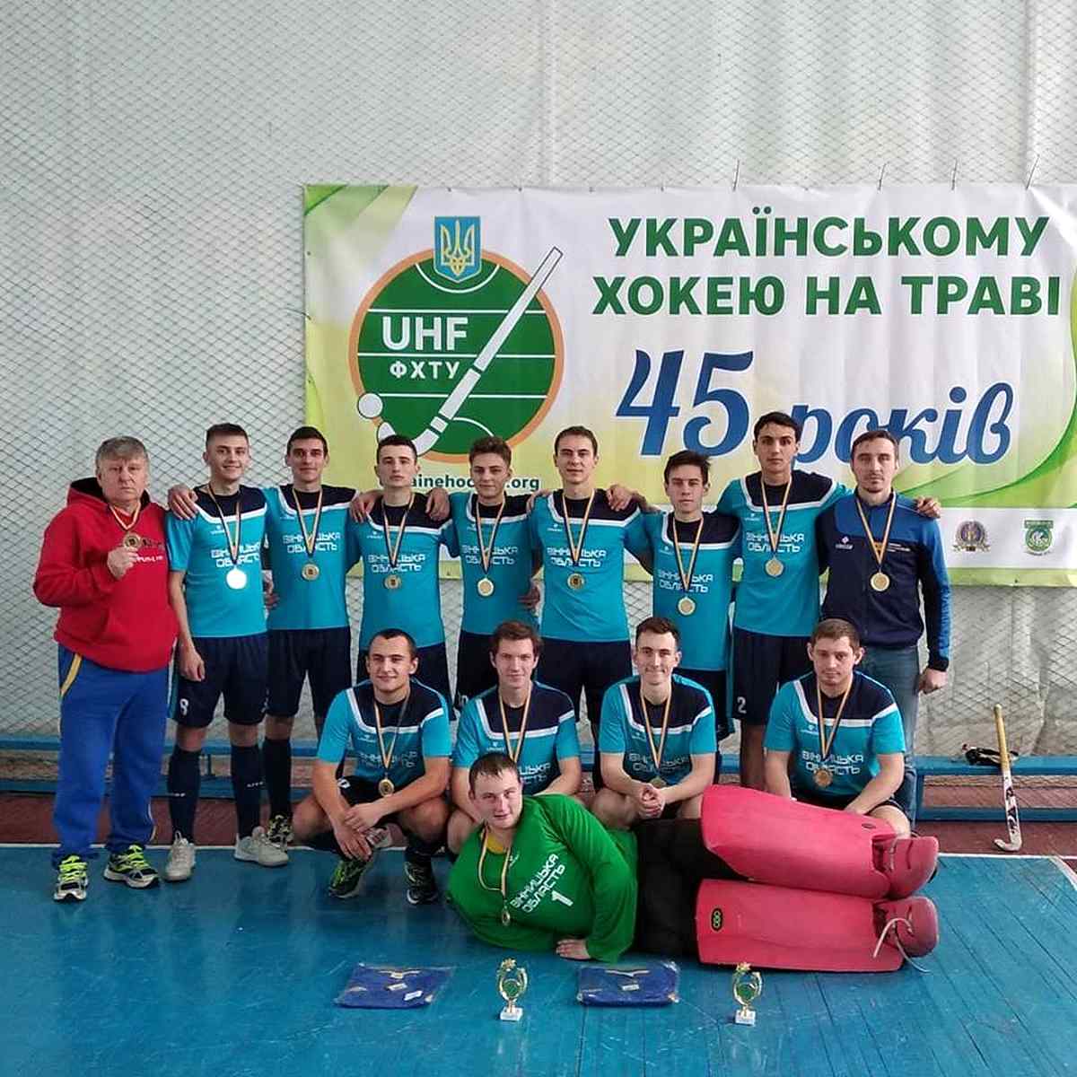 hokey v-Litini 13 1