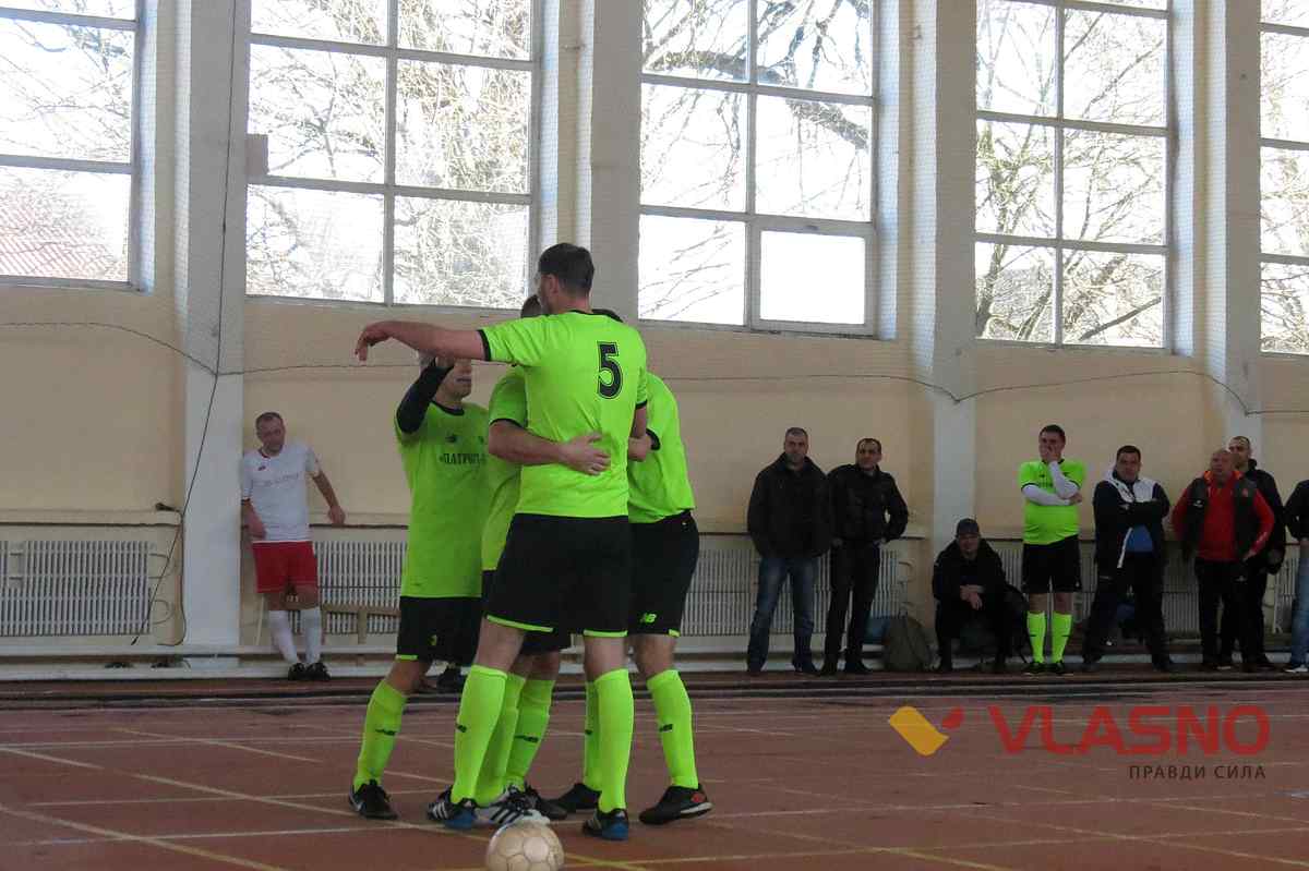 fytbol veteranov 8 1