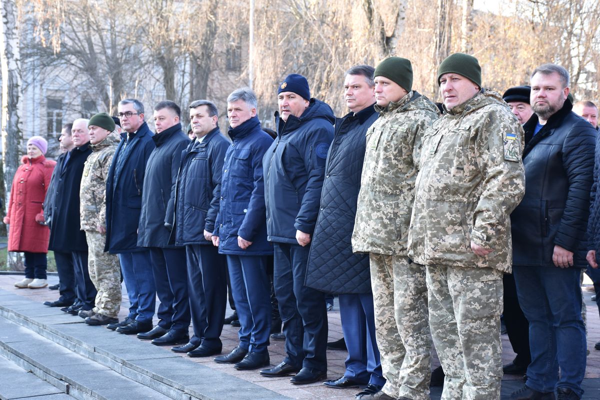 u vinnytsi poklaly kvity 6