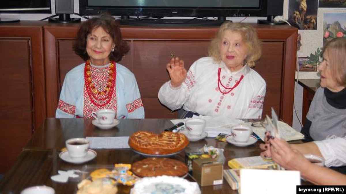 460024A1-BE1E-4727-B00B-A1ADFCE534DE w650 r1 s 1