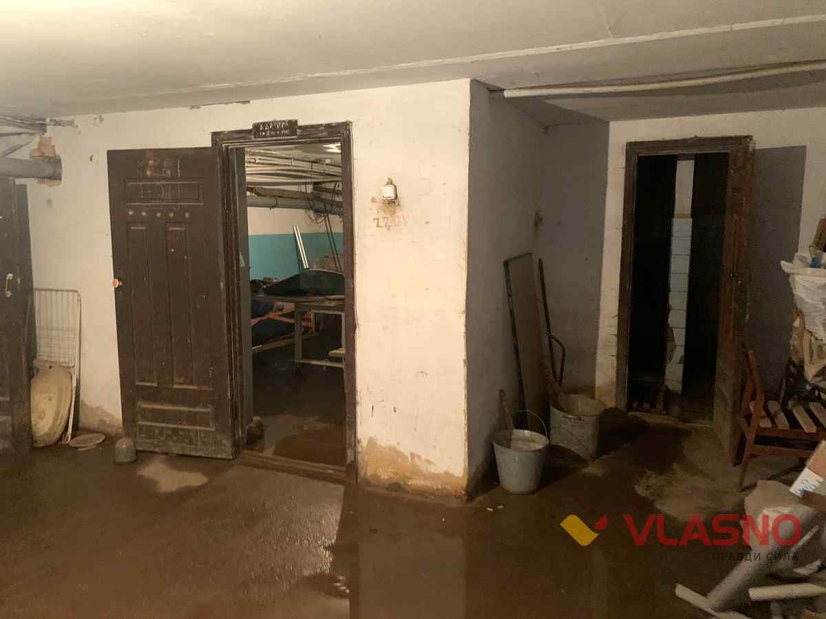 af4d022a-6673-4c4f-90db-e8663b702a47 1