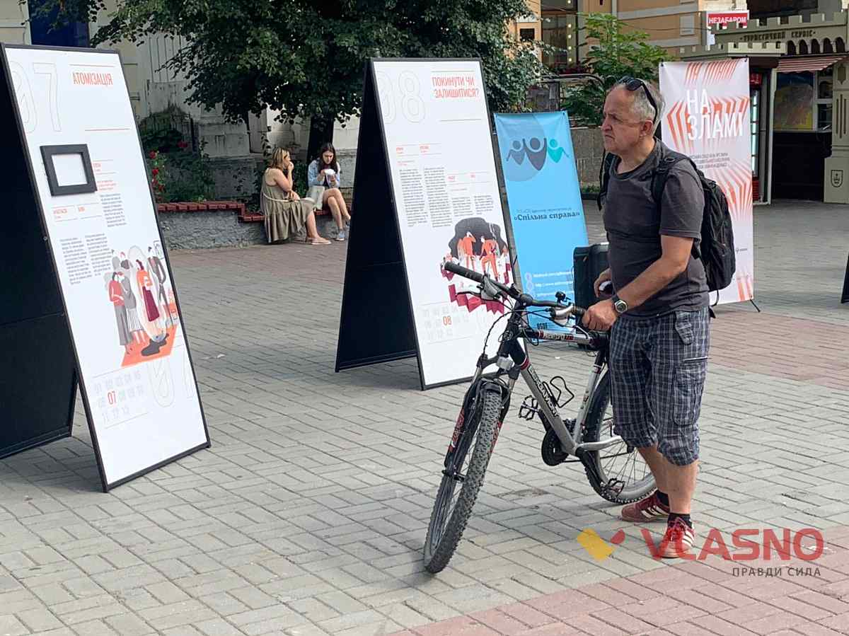 aaf5a259-44cf-40d9-b988-965fa20845ff 1