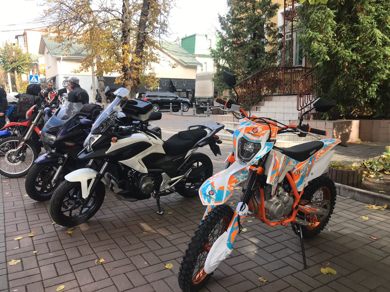 biker8