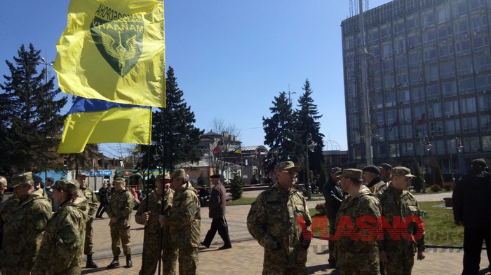 Освячений КрАЗ відправився на війну 