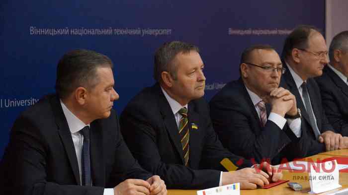 Вінничани з поляками згадували Братерство Зброї (фото, відео)