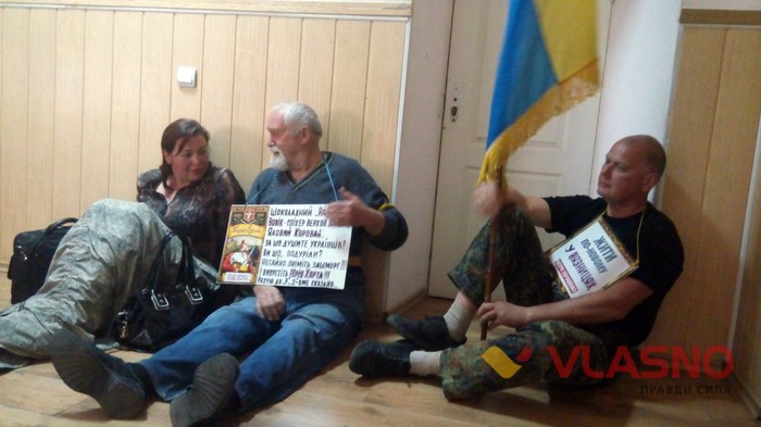 Нардеп влаштував скандал у Вінницькому суді 