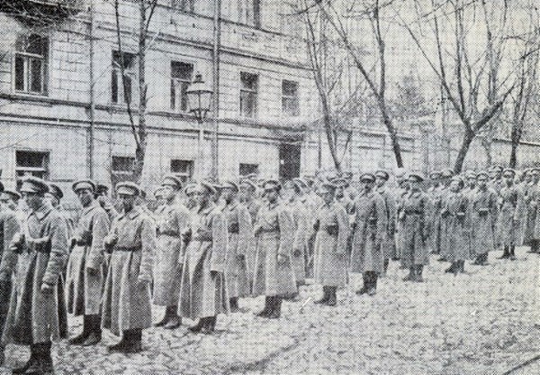 Коли лицарі України залишали Вінницю, городяни плакали за ними