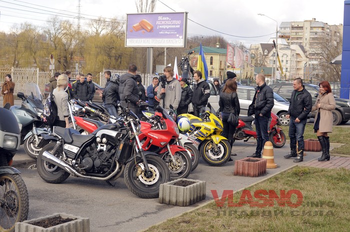Вінницькі байкери відкрили мотосезон