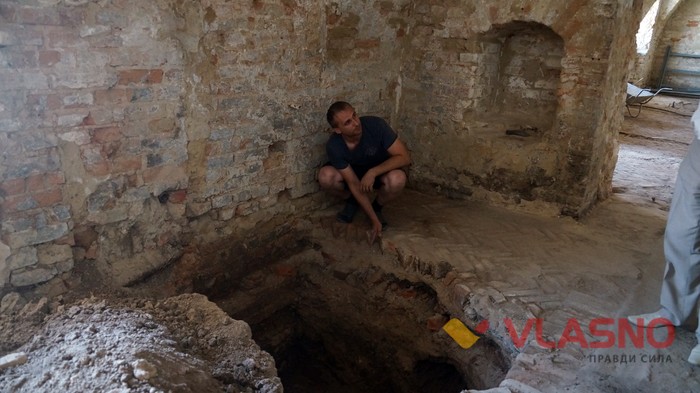 археологічні розкопки на вінницьких мурах фото