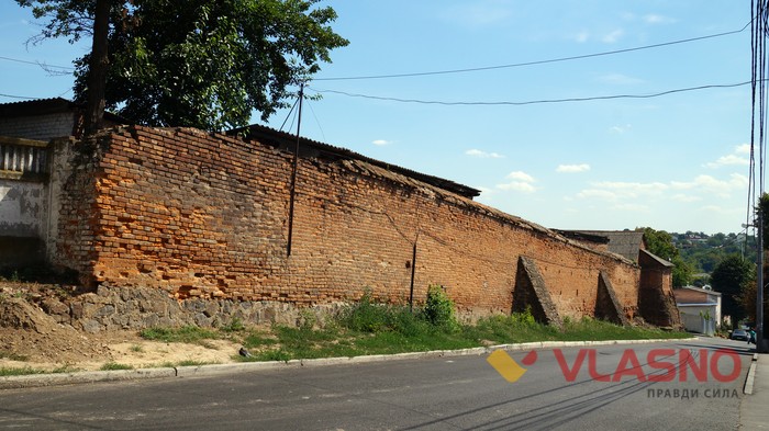 археологічні розкопки на вінницьких мурах фото