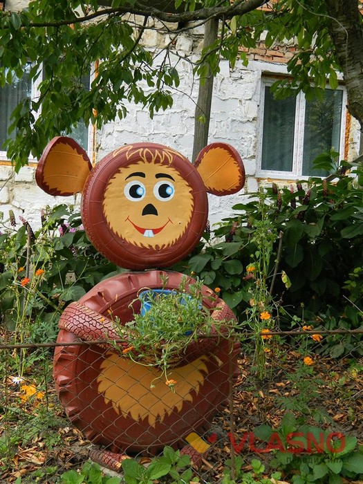 садова скульптура Чебурашка фото