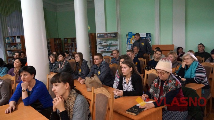 Василь Шкляр у Вінниці фото