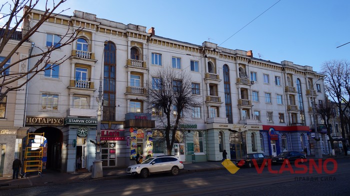 будинок на вулиці Соборній у Вінниці фото
