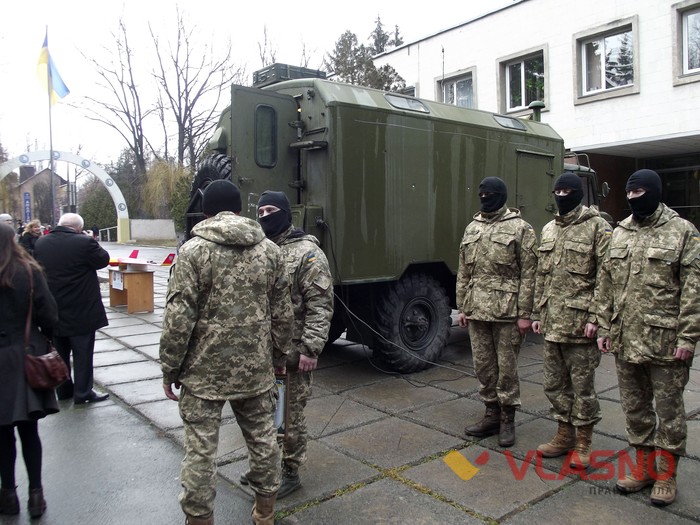 презентація безпілотника розробленого студентами та викладачами Вінницького політеху фото