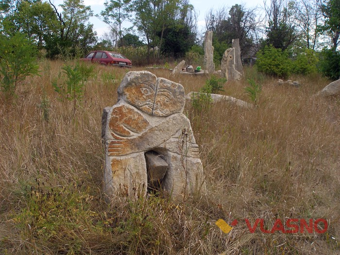 скуьптура Олексія Альошкіна фото