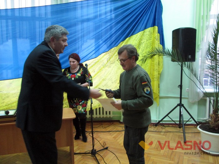 нагородження волонтерів у Вінниці фото
