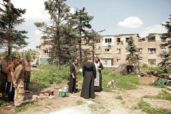 священники Вінницької єпархії УПЦ здійснили чергову поїздку в зону АТО фото