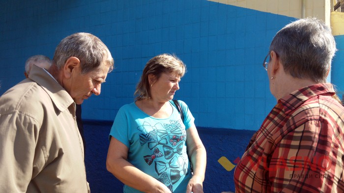 пікет біля офісу кредитної спілки "Злагода" у Вінниці фото