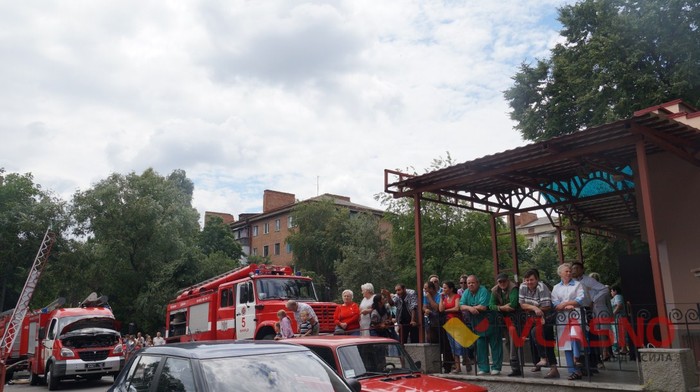 пожежа у Вінницькій міській лікарні швидкої допомоги фото