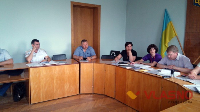 засідання адміністративної комісії у міськвиконкомі Вінницької міської ради фото