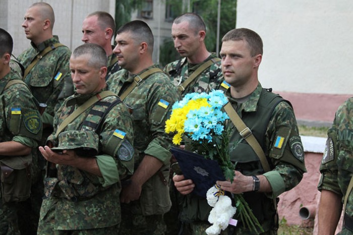 Чотирнадцятий зведений загін вінницьких міліціонерів відправився у зону АТО фото