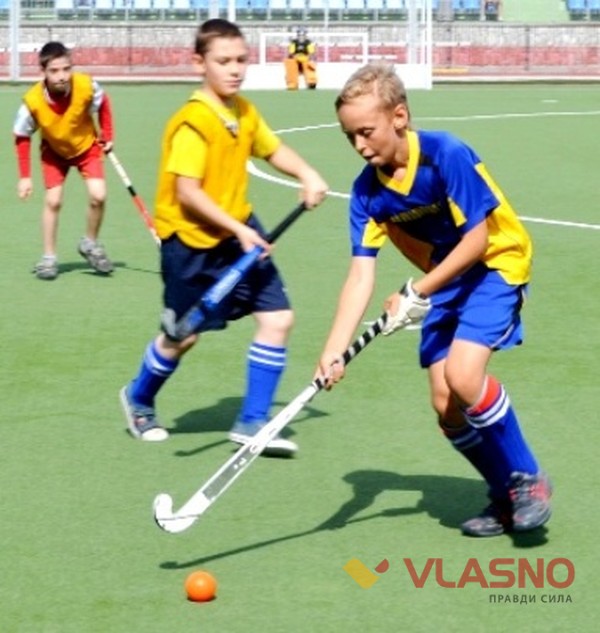чемпіонат України з хокею серед юнаків 2001 -2002р.н. фото