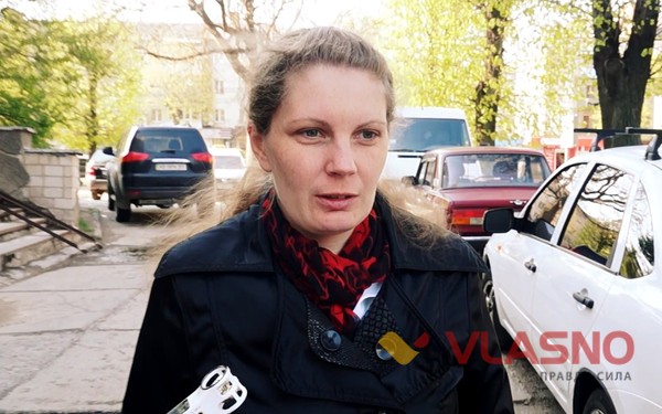 Мар'яна, мати з візочком фото