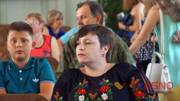 вінницькі волонтери отримали подяки та медалі "За гідність та патріотизм" від Всеукраїнського об'єднання громадян "Країна" фото