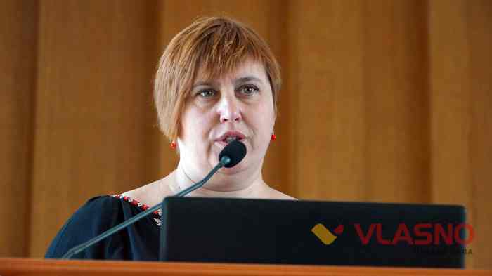 вінницькі волонтери отримали подяки та медалі "За гідність та патріотизм" від Всеукраїнського об'єднання громадян "Країна" фото