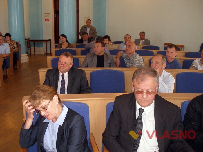 засідання комісії з питань комунальної власності та приватизації Вінницької обласної ради фото