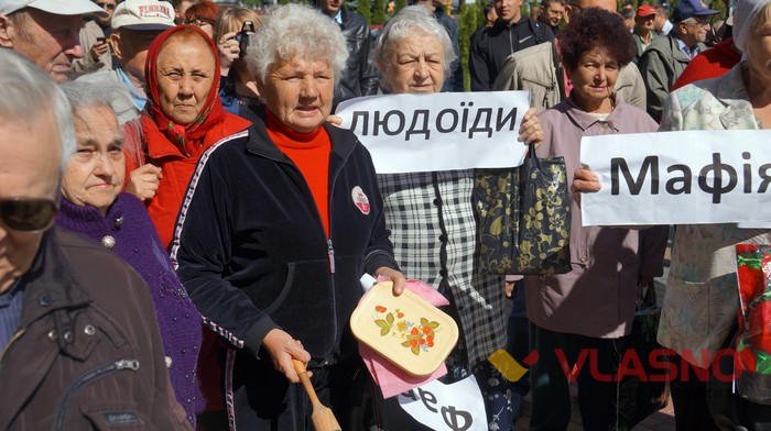 Марш порожніх кастрюль у Вінниці фото