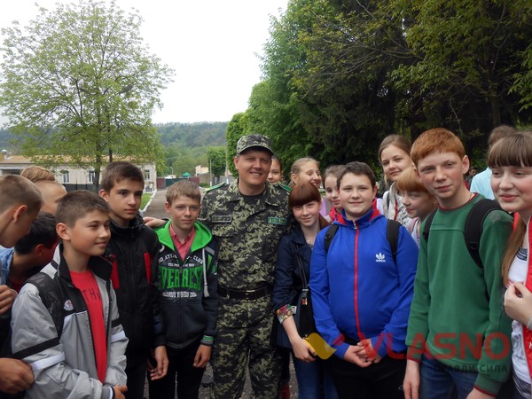 Могилів – Подільські прикордонники відкривають двері школярам фото