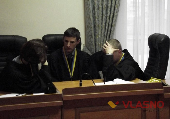 суд Ганна Давиденко проти Батьківщини фото
