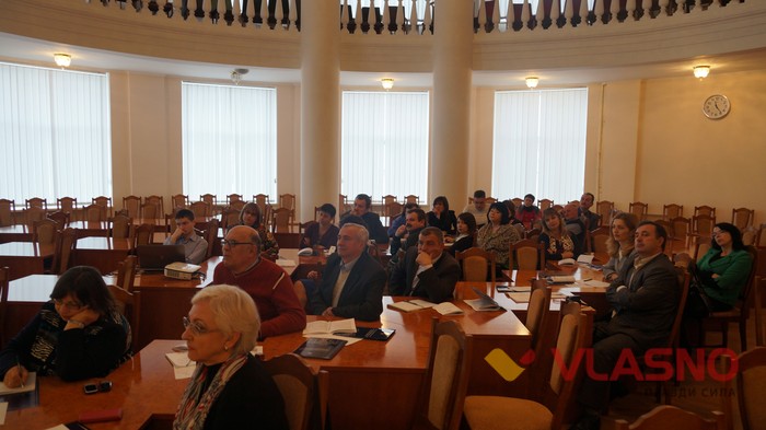 семінар Розвиток незалежних місцевих друкованих видань в Україні фото