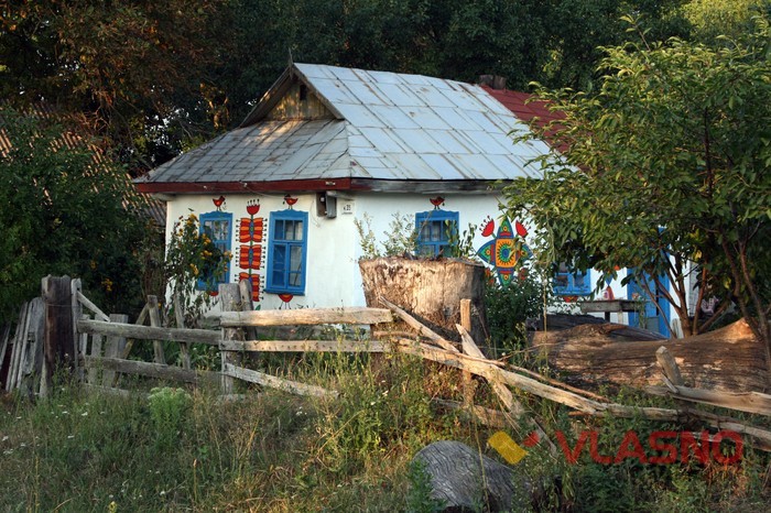 розмальовані хатки на Вінниччині фото