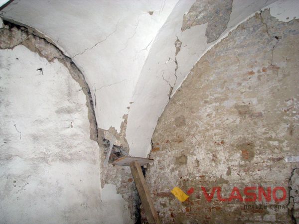 На вінницьких Мурах з'явилися нові тріщини (ФОТО)