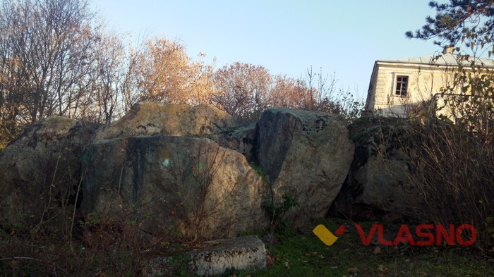 палац Холоневських у селі Гущинці фото