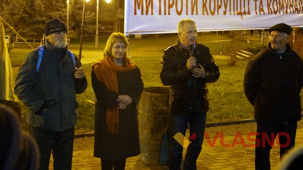 У Вінниці на тарифному Майдані готуються запалити бочки 