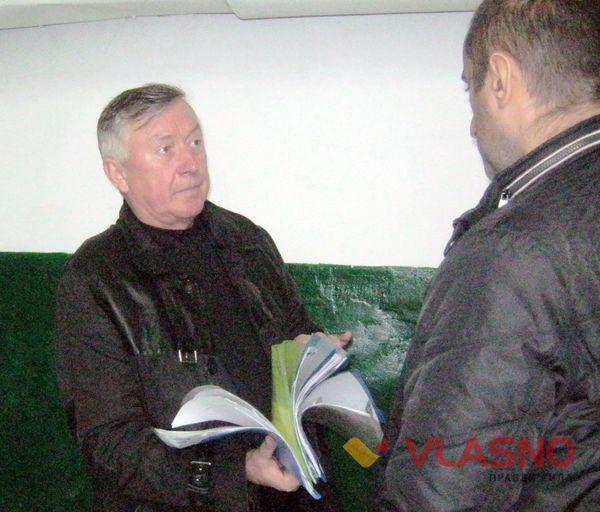   З гвинтівки та пістолета стріляли в актовій залі вінницького педуніверситету  