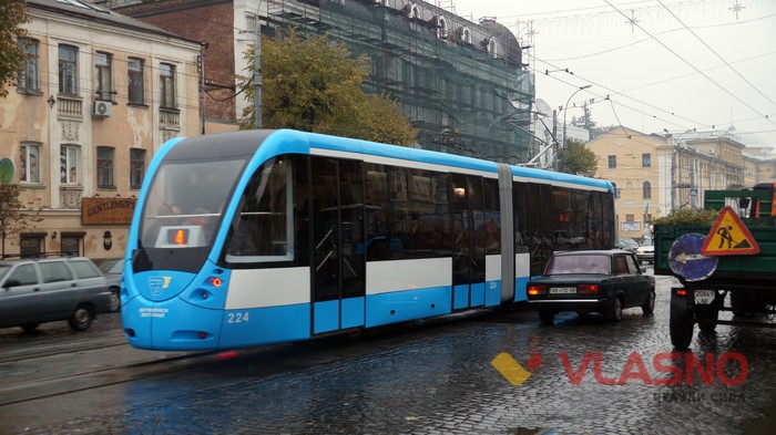 новий трамвай у Вінниці фото