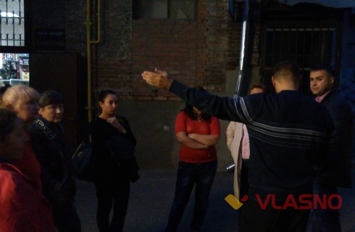зібрання мешканців будинку за адресою вулиця Соборна, 38 у Вінниці фото