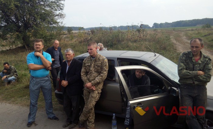 жителі села Михайлівка на Вінниччині фото