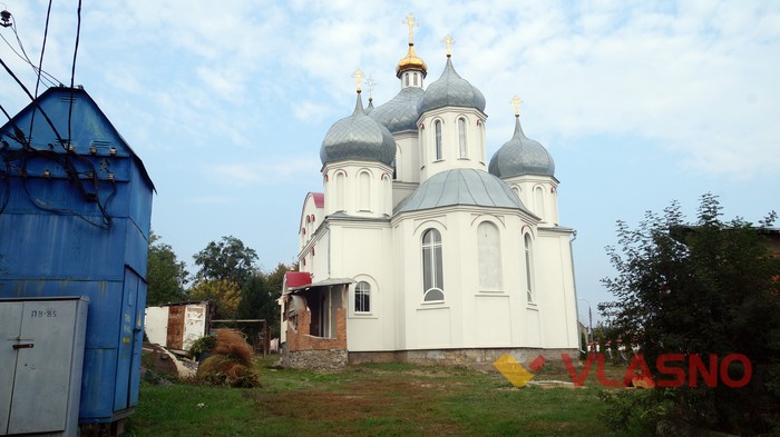 церква у Сабарові фото